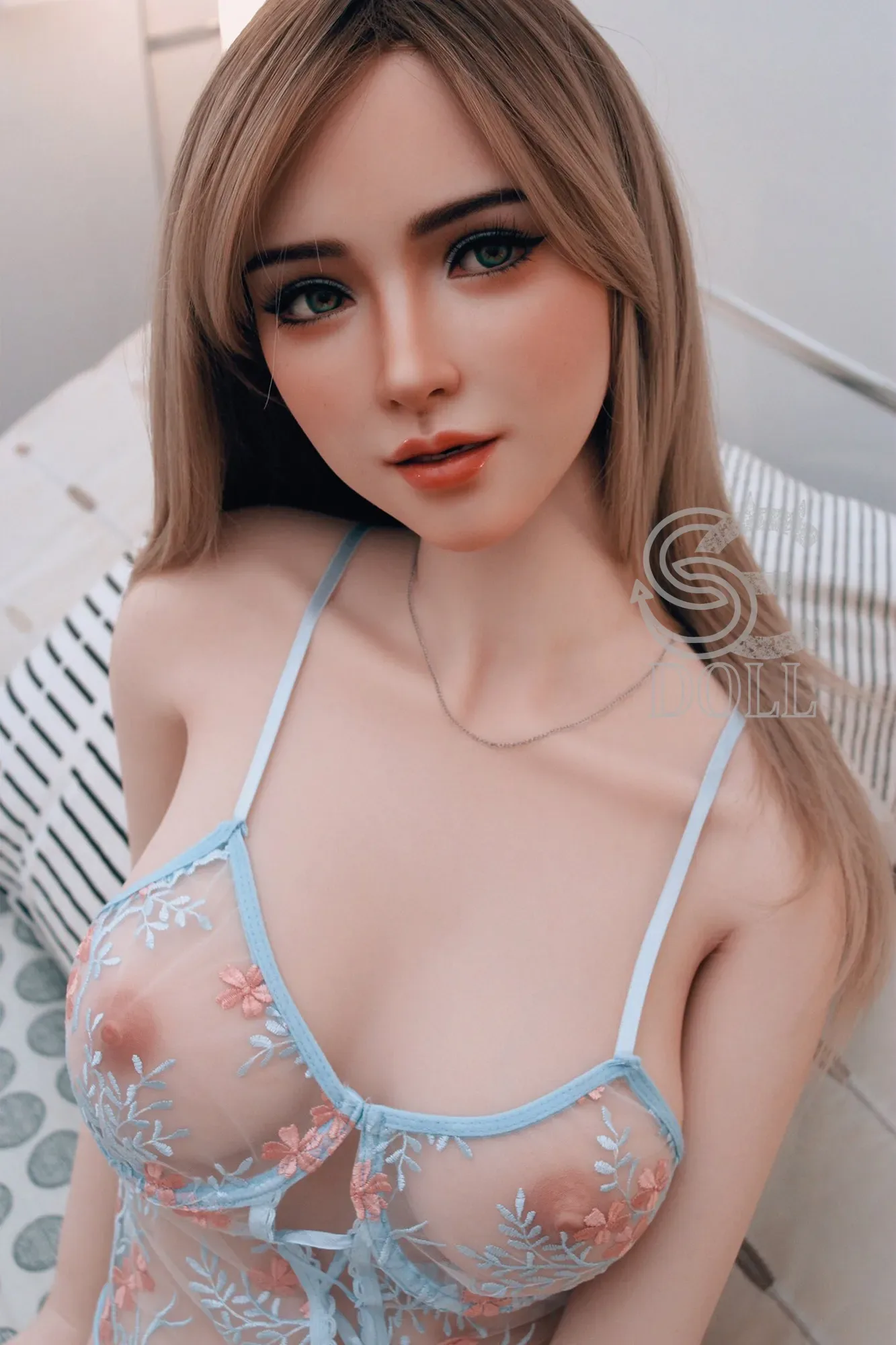 5FT2/160CM C CUP SILICONE SEX DOLL – ANNIKA.A view 5