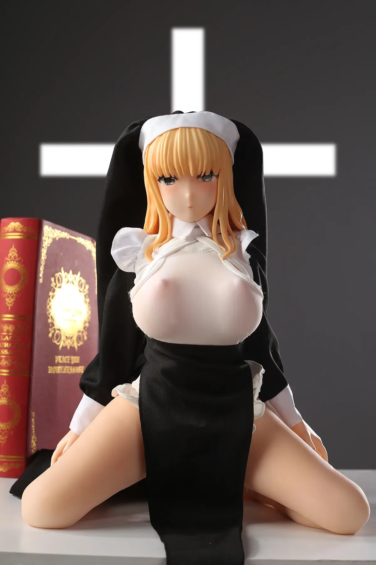 NUN YUMI - SILICONE SMALL ANIME SEX DOLL