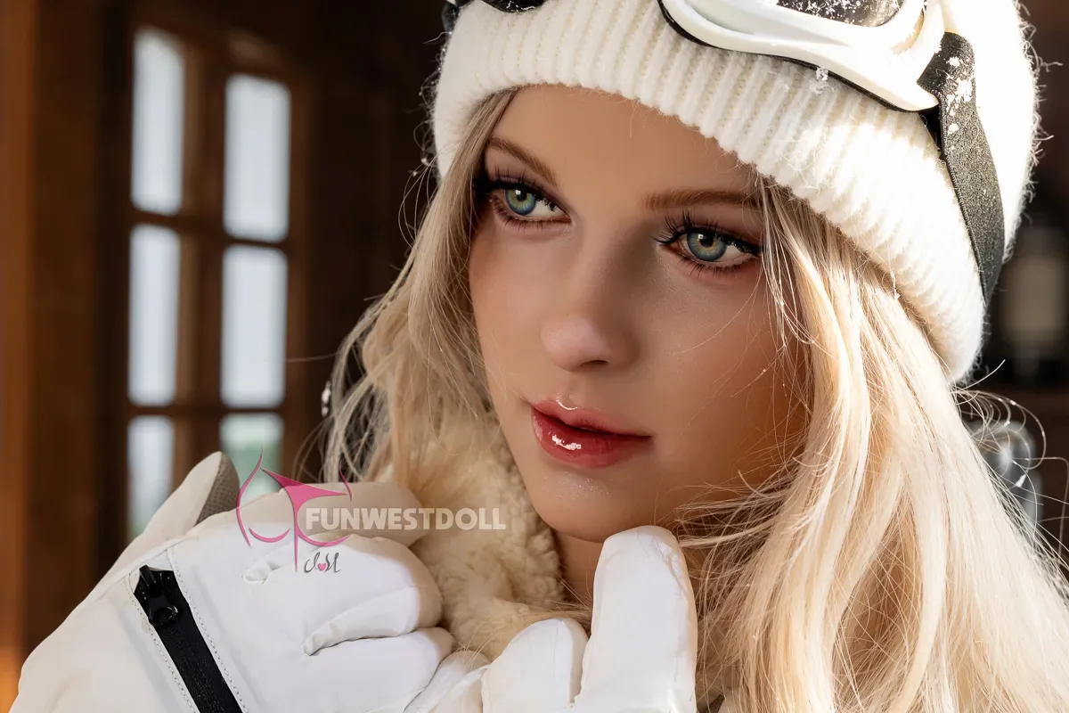5FT3/163CM G CUP TPE SKIING SEX DOLL - EIRA view 6